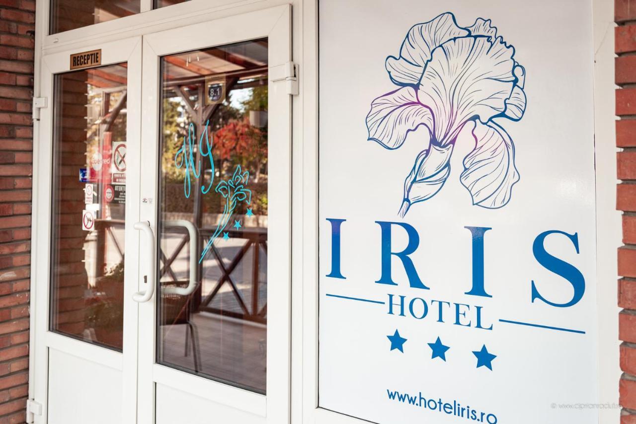Hotel Iris Tirnaveni Екстер'єр фото